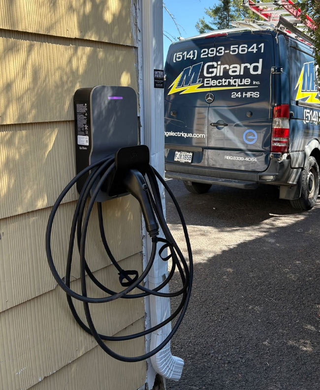 Borne de recharge installée à Boucherville par bornotto