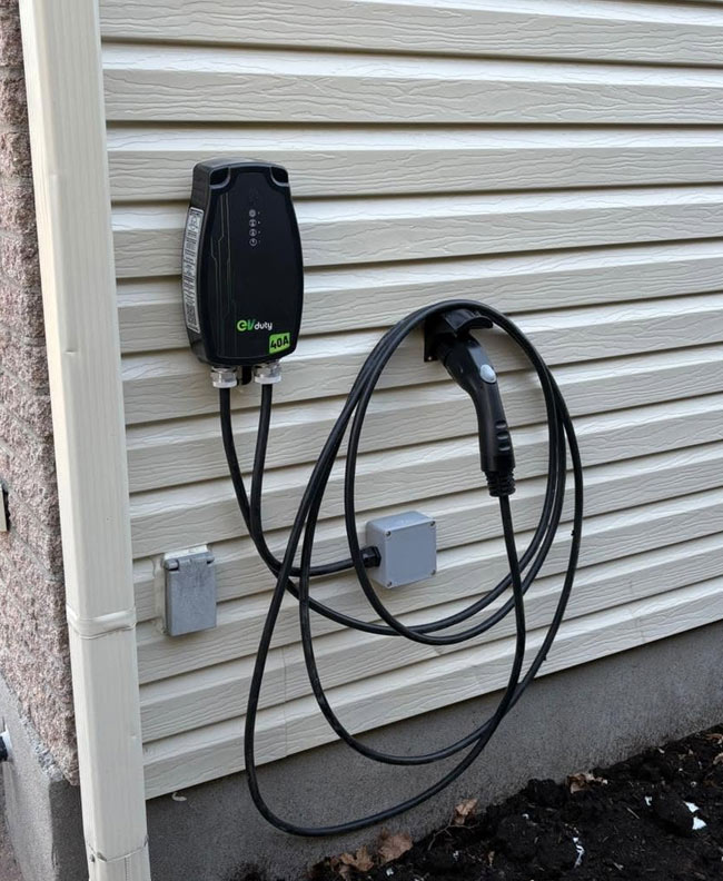 Borne de recharge installée à Boucherville par bornotto